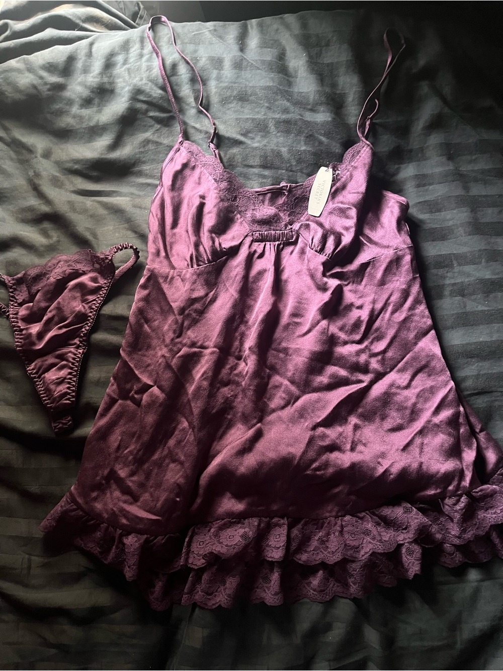 Victoria's Secret burgundy Real Silk Lace Chemise w/ Matching Thong vintage Y2K